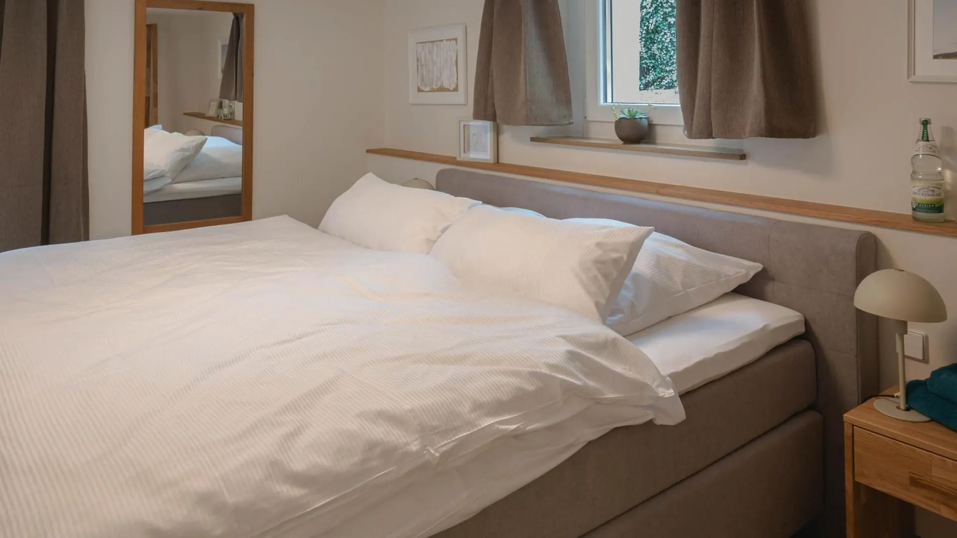 Апартаменты Ferienwohnung Am Kirchbrunnen In Der Rhoen Urspringen